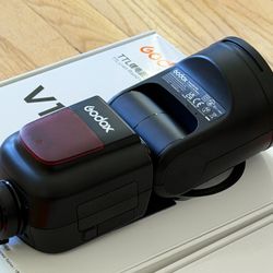 Godox V1-N Speedlite Flash