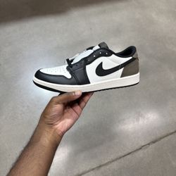 Air Jordan 1 Low Mocha 