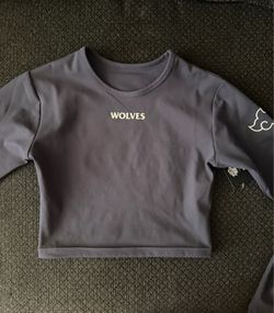 Darc Sport SHE x Naruto cropped long sleeve size small