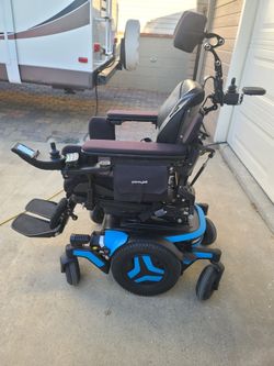 Permobil M3 power wheel chair
