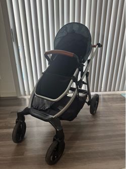 Contours Legacy Reversible Stroller - Excellent Condition
