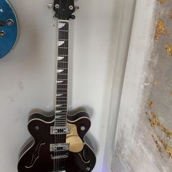 Eastwood Classic 6 Baritone guitar brand new