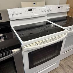 Kenmore elite stove white color