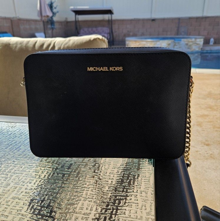 Michael Kors Crossbody Bag