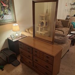 Free Dresser With Mirror Free - Must Pick Up Yourself 