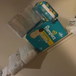 Pampers 