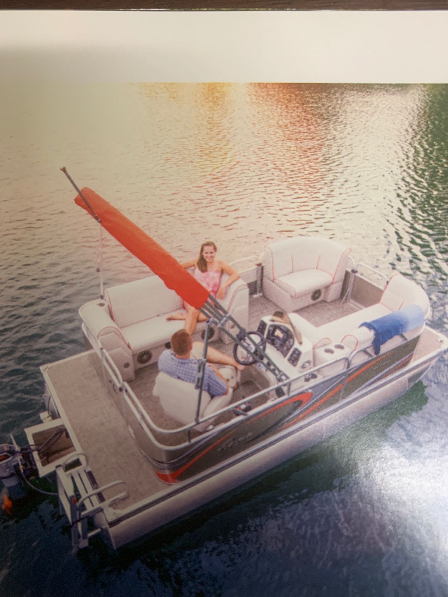 Wanted:13 to 16 foot electric driven pontoon boat ready to hit the lake!!