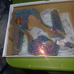 Heels Size 8