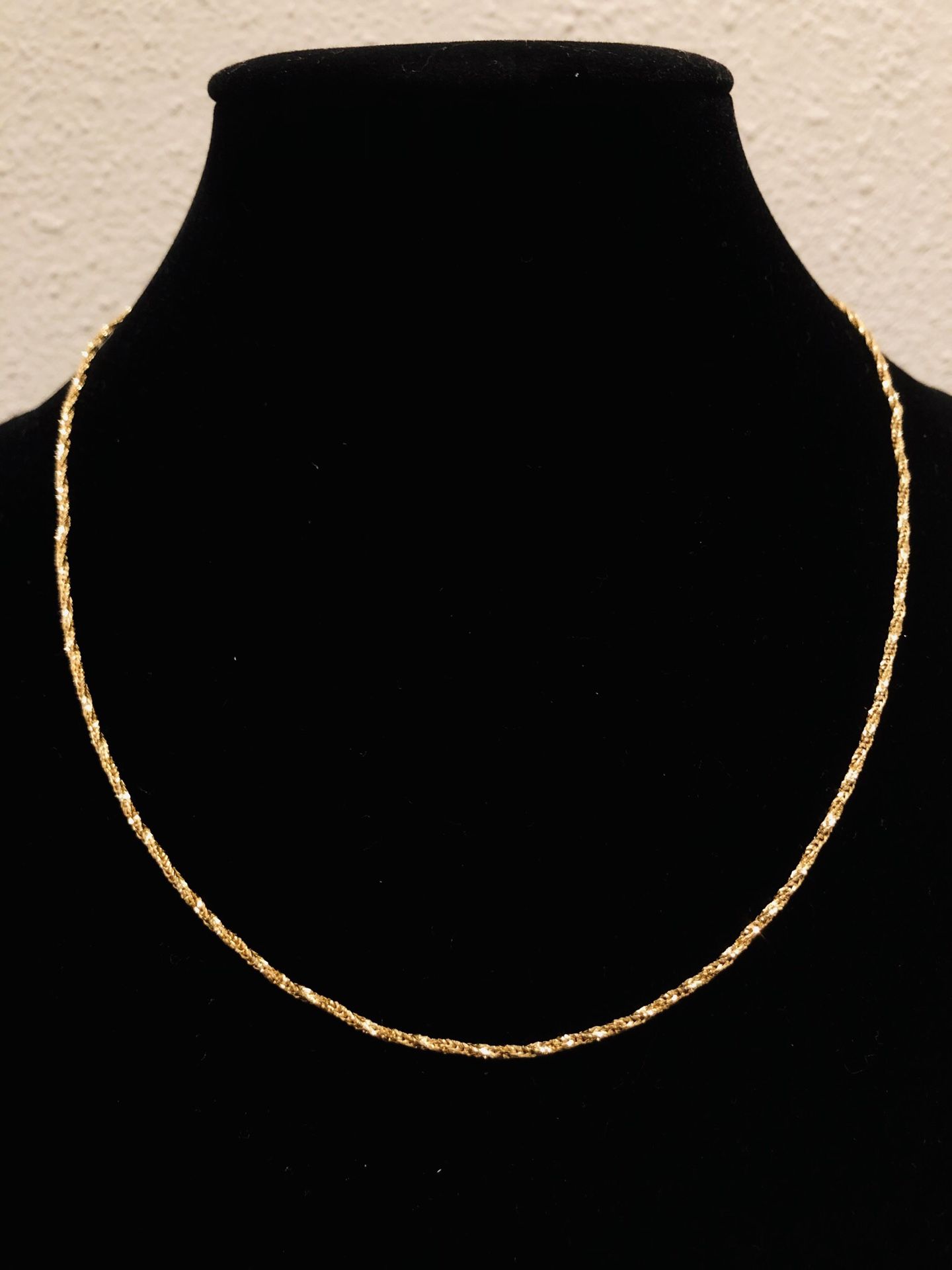 14k Gold Twisted Chain