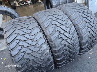 Only 3 Used tires Lt33x12.50r20 Toyo MT Open Country 350.00