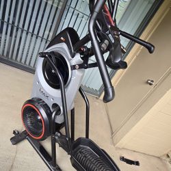 Bowflex Max Trainer M6 