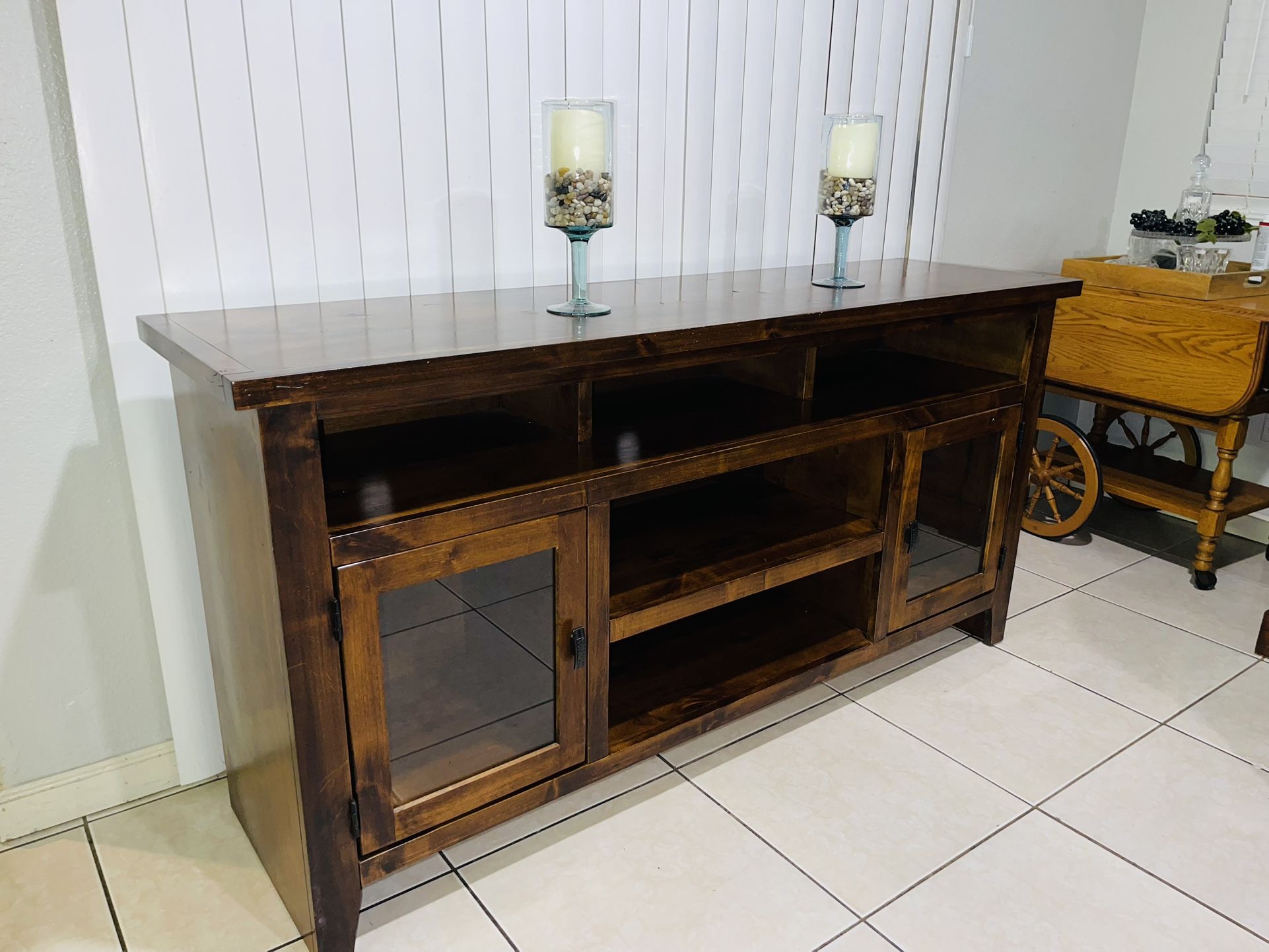TV STAND . TV CONSOLE CABINET 65 Inches Length