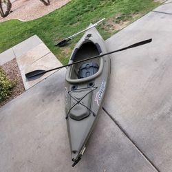 Sundolphin Kayak Excursin 10 Sit In Fishing Rafting Rowing Oars Olive Green