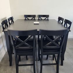 Black Table 8 Chairs (Excellent Condition)