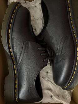 Dr. martens