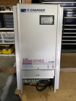Charles Marine 5000 Series 24V 30 Amp Battery C Charger