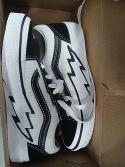 KIDS VANS