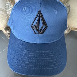Volcom Cap/Hat (new)