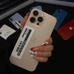 Apple iPhone 16 Pro Max Unlocked 