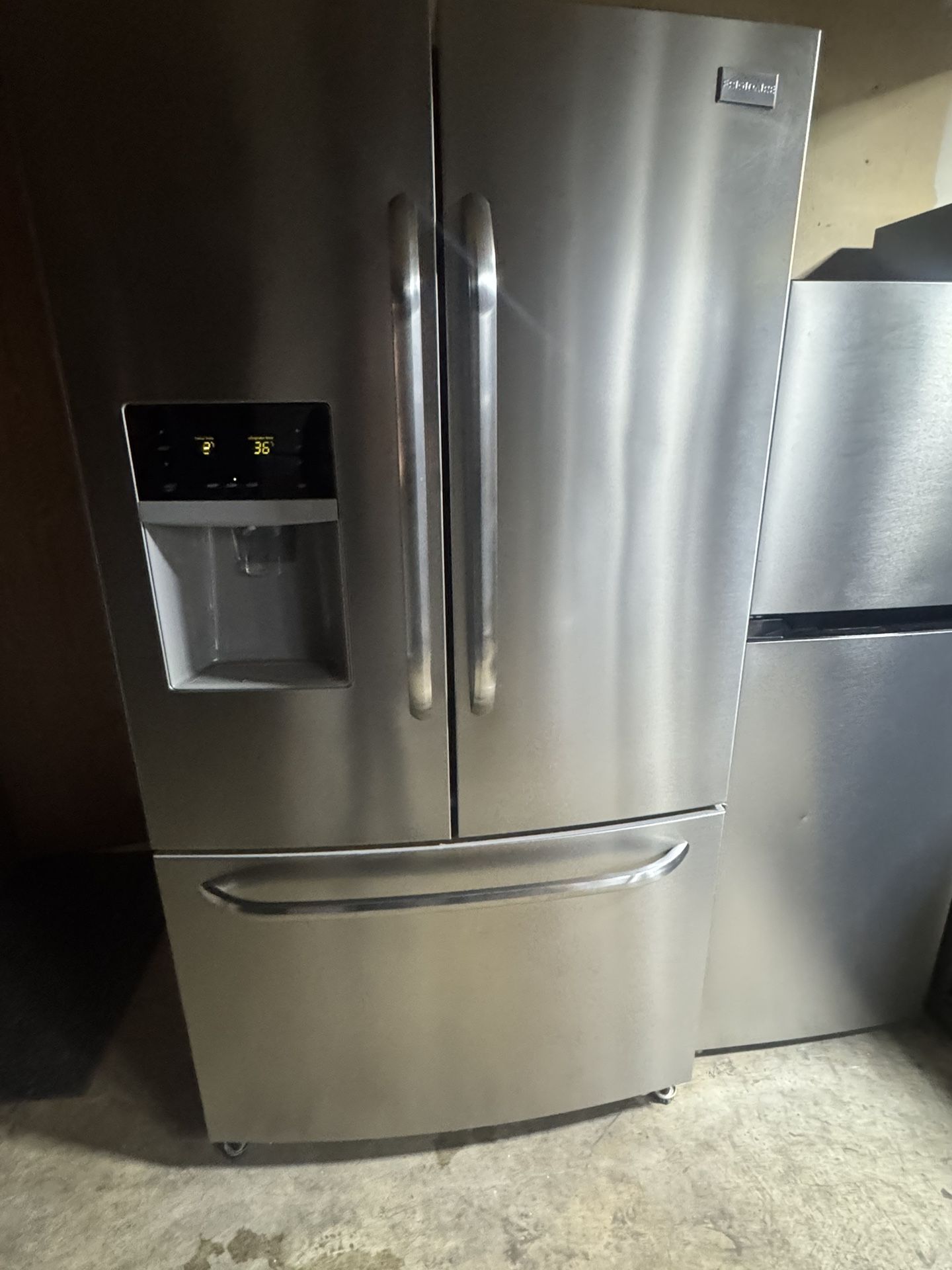 Frigidaire Refrigerator