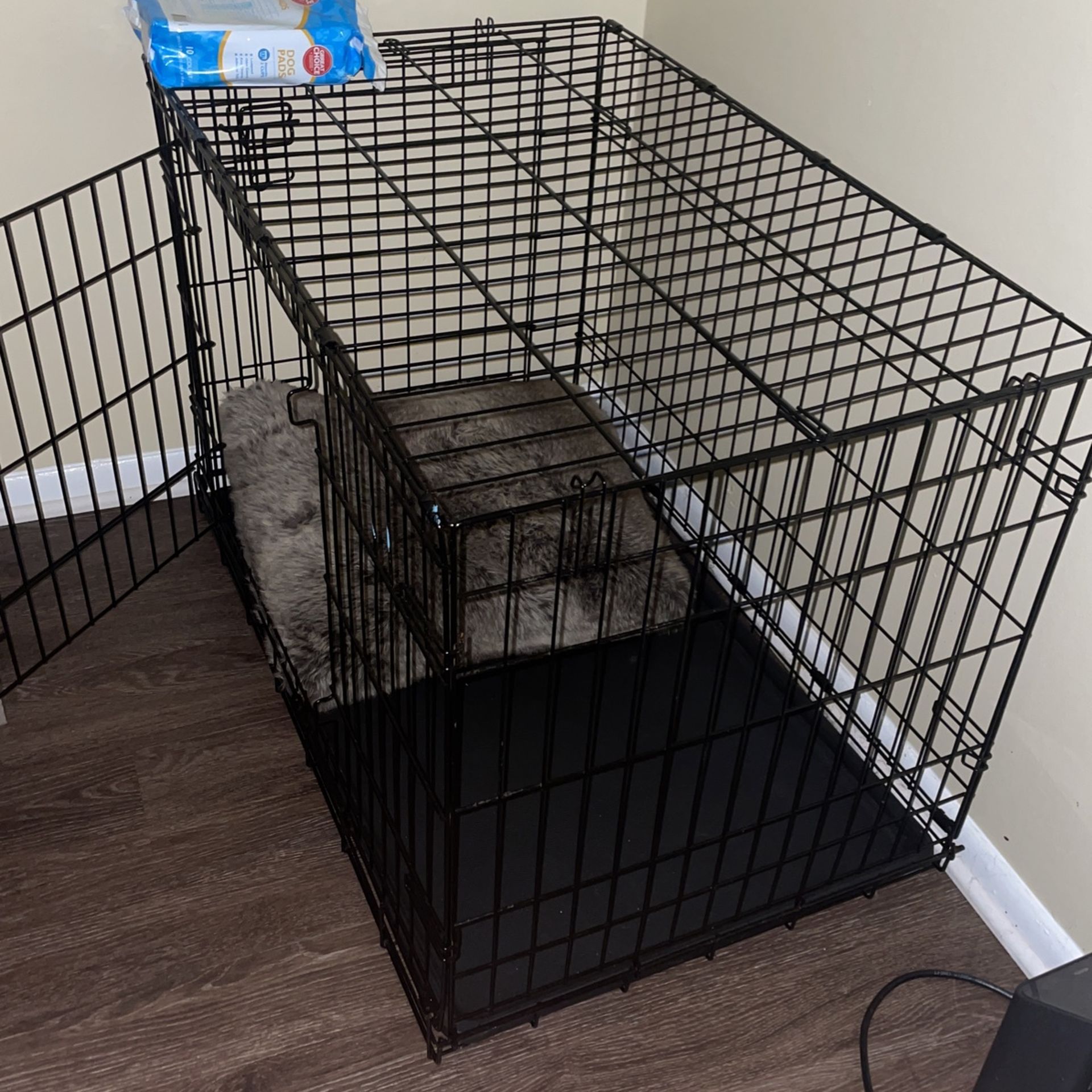 Large Dog Kennel 