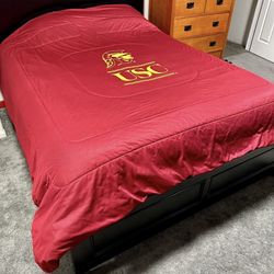 USC Comforter Size Q/F