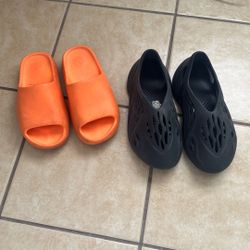 Yeezy Slides 