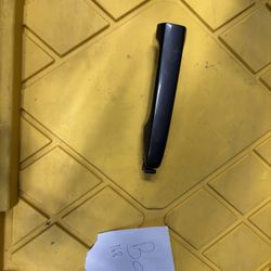 2017 Toyota Prius Left Front door handle