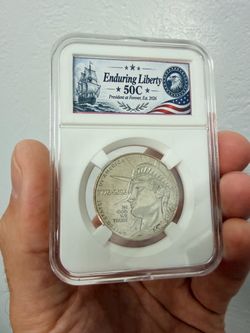 Americas 250th Anniversary Enduring Liberty Half Dollar Coin