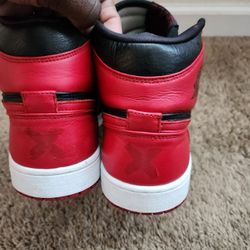 PRE-OWNED Jordan 1 RETRO BANNED 2011 SIZE 13