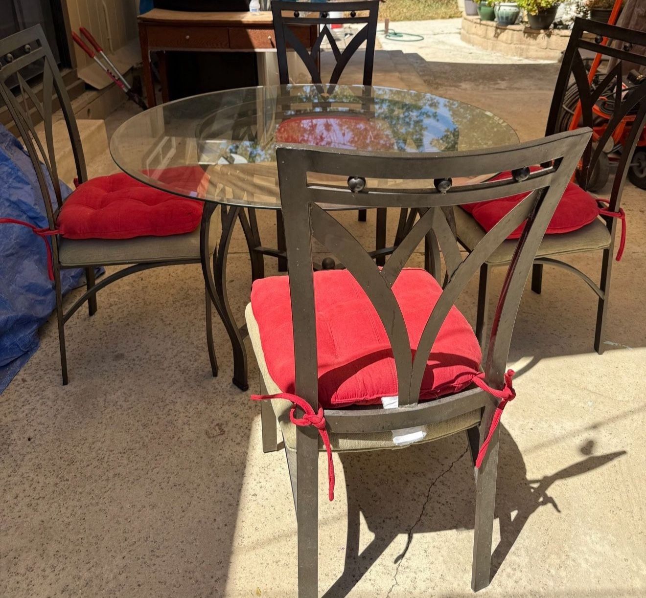 Round Glass Top Dining Table