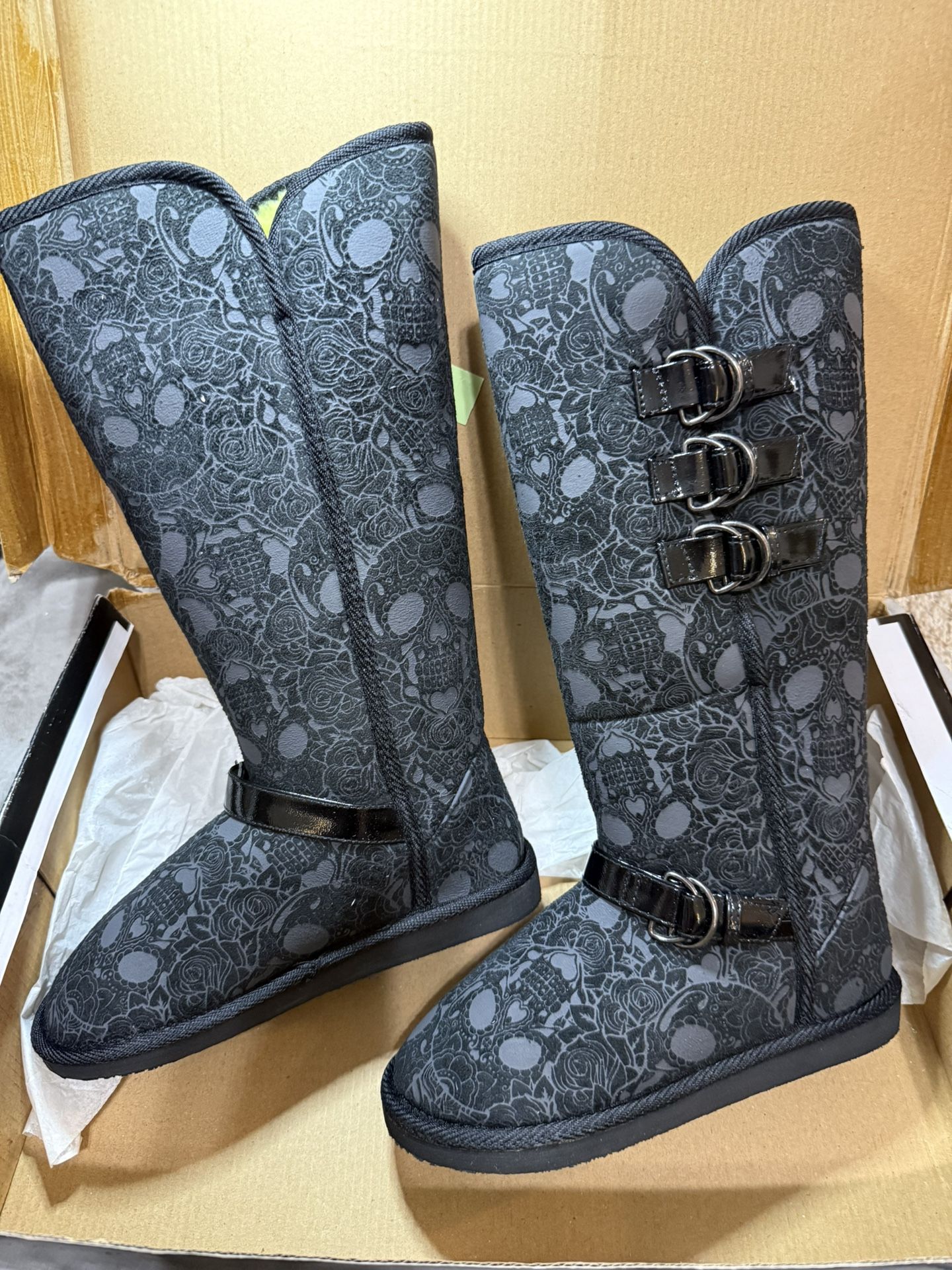 Made with love Iron Fist Girls boots  Size US 6  Box is damaged but boots are in very good condition  Never used