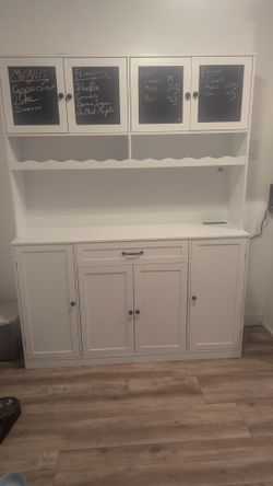 Hutch  Cabinet barely used