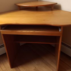 Corner Desk