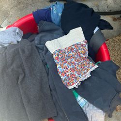 Free kids and women’s clothing