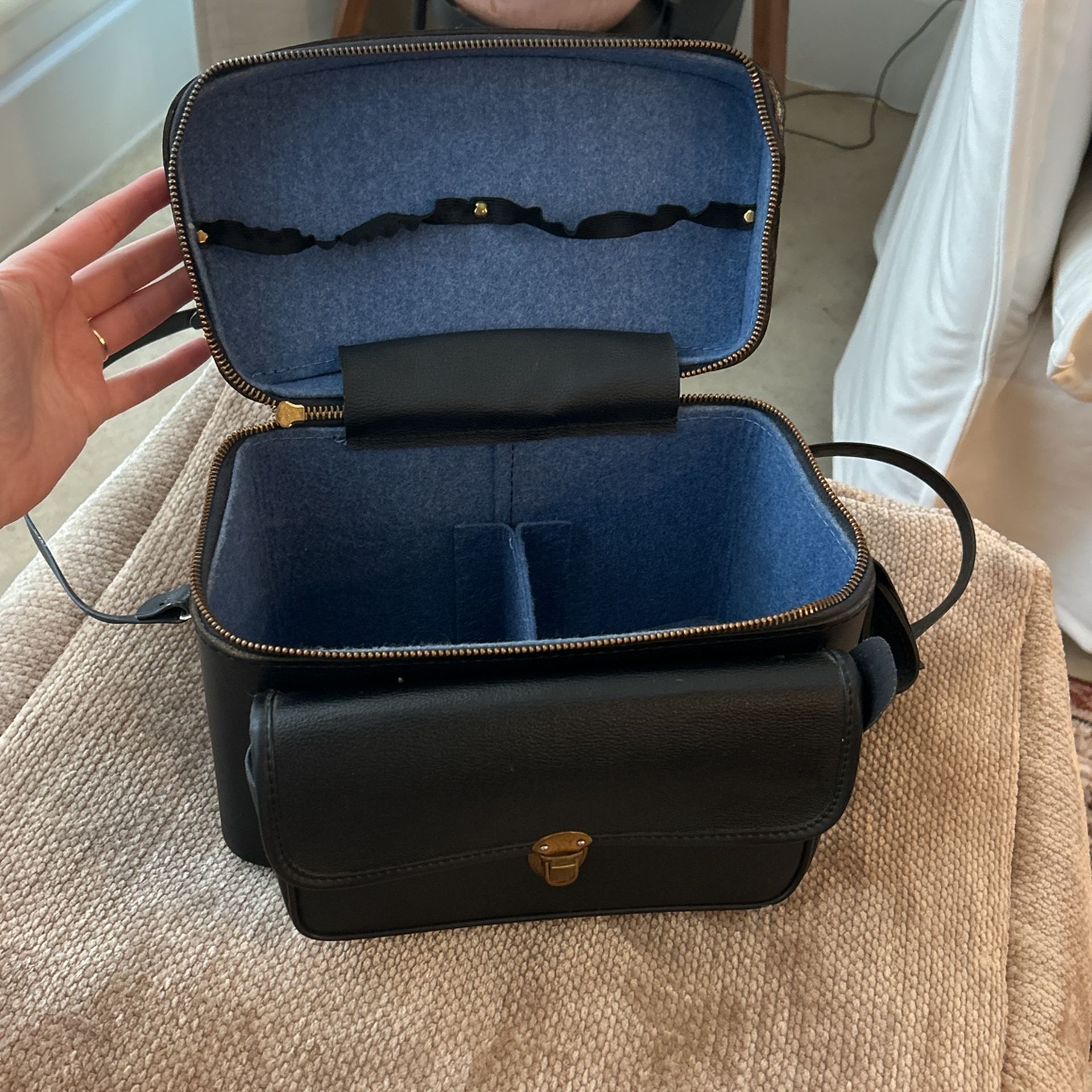 Vintage Leather Camera Carrier With Blue Felt Lining