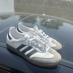 adidas kicks 