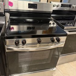 Frigidaire Electric Range 