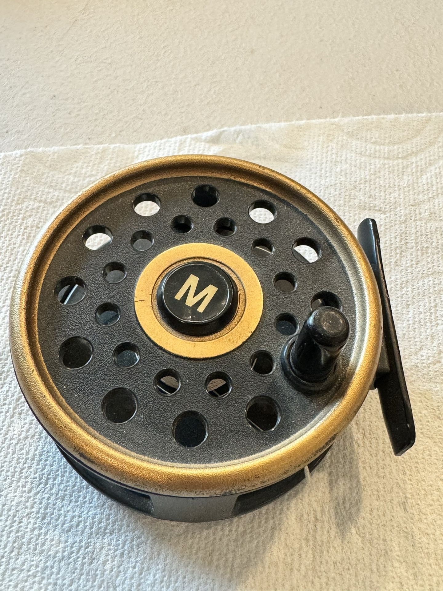 Master Graphite FR2 Vintage fishing reel Great condition With String!(DTN)