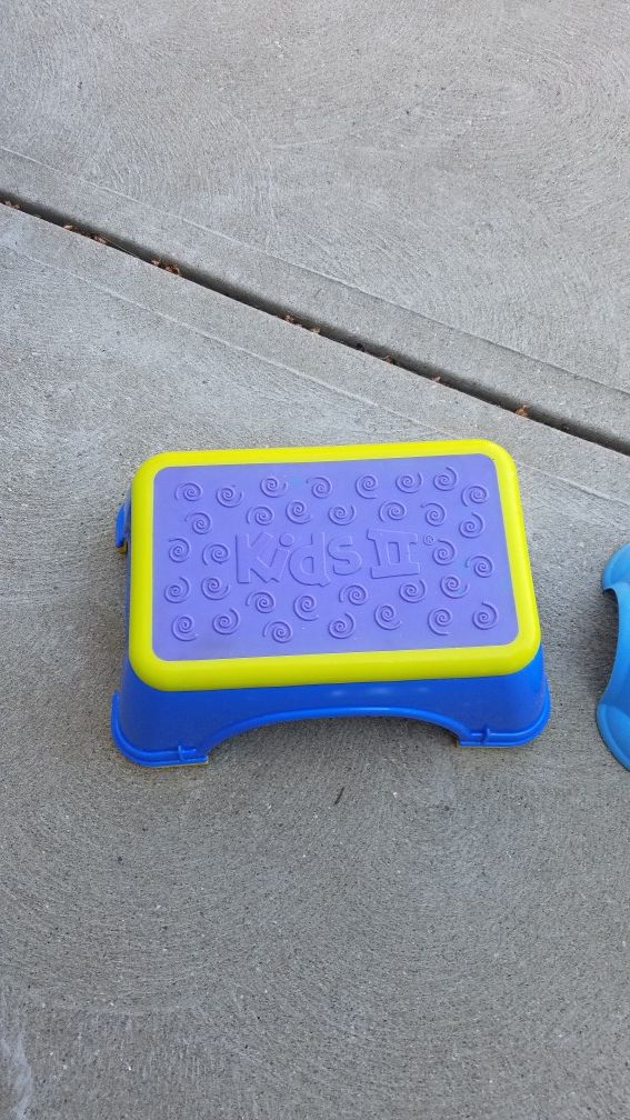 KIDS BENCH