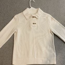 White Women's Knit Sweater w/Gold Latch Size Medium