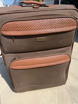 Tommy Bahama Rolling Luggage Suitcase