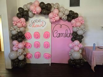 Cowgirl birthday balloons