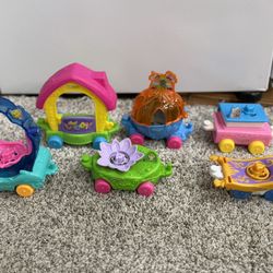 Little People Princess Floats