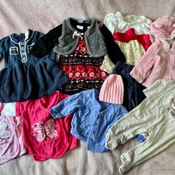 Bundle fall or winter clothes like new! Size 3-6 months old