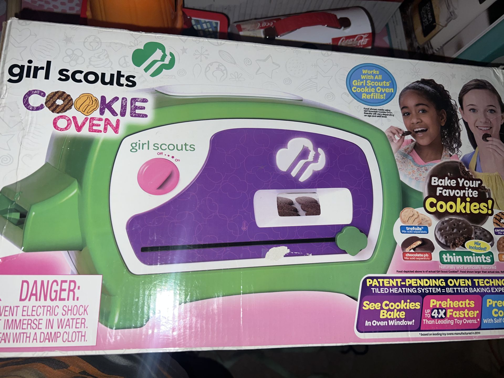 Girl Scout cookie toy oven new in box