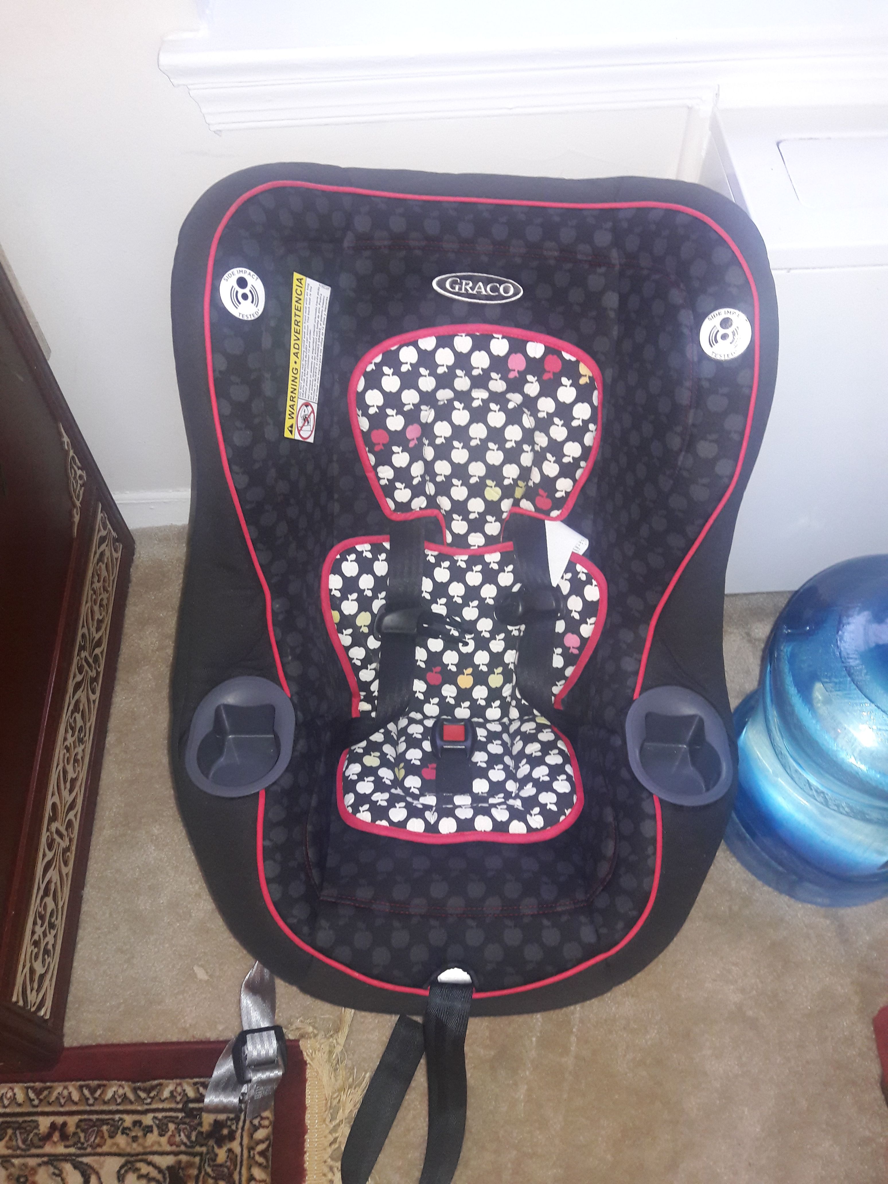 New car seat but open box