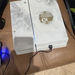 Sony PlayStation 4 Console 500GB Destiny Plus Games