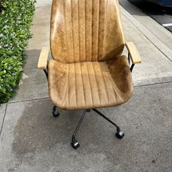 Rolling Chair