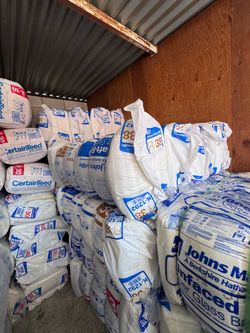 R38x16 Kraft faced insulation insolacion